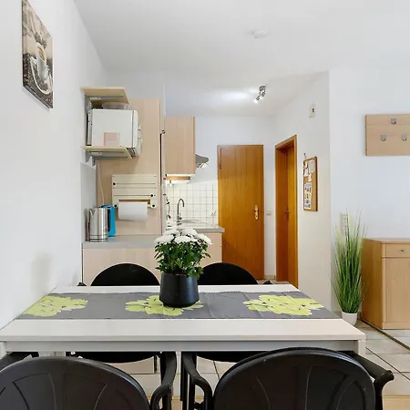 Geiger Apartament *